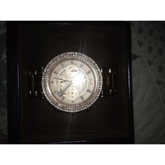 Michael Kors watch - Picture 4 of 6